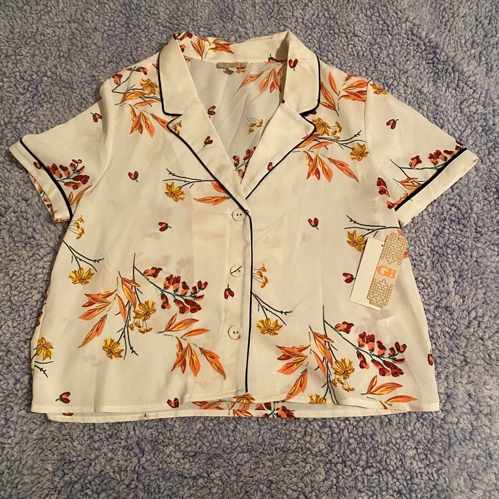 GB Short Sleeve Blazer 🦋